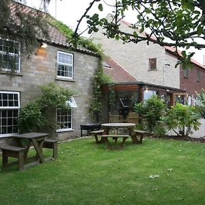 Lea's Country & Restaurant Pickering