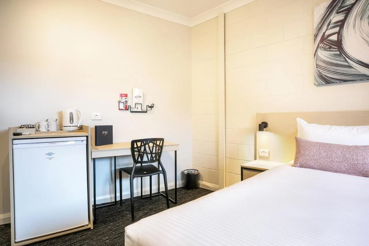 Nightcap At Hendon Hotel Adelaide 3*,  Australia